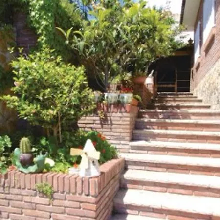 Holiday Carrer Finlandia * Lloret de Mar